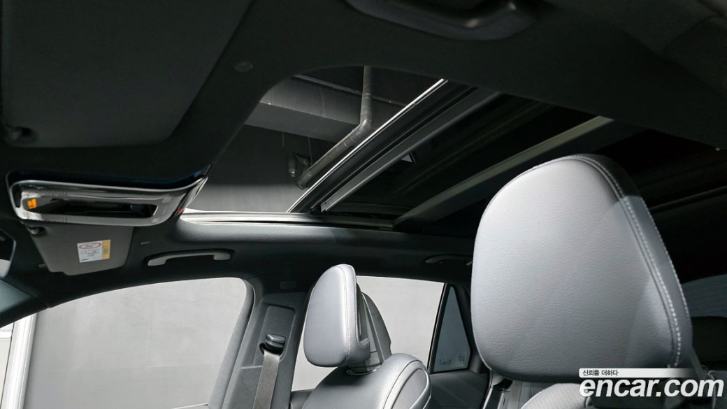 Mercedes-Benz GLC-Class GLC 300 4MATIC Avantgarde, 2025