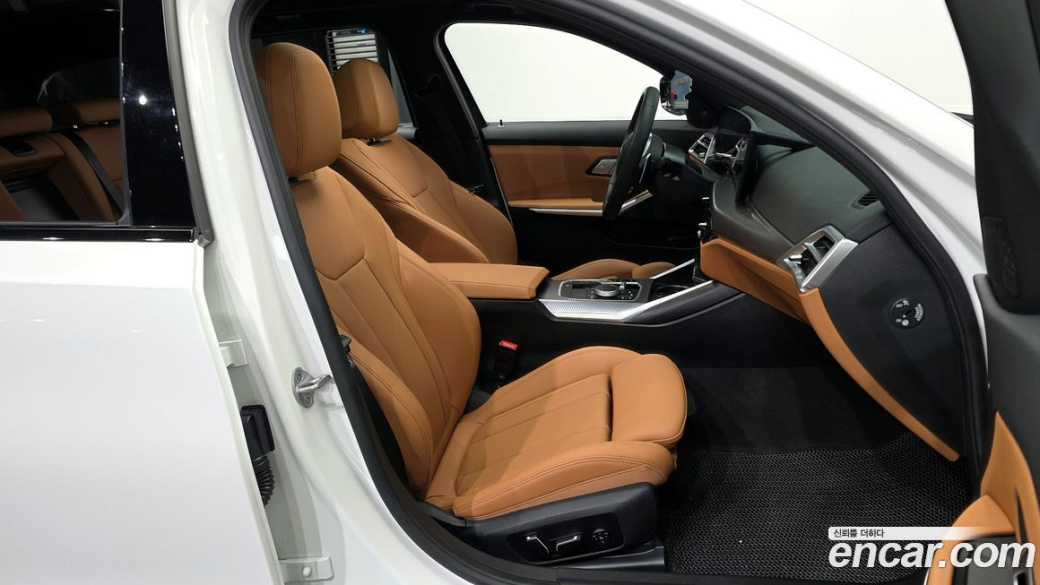 BMW 3-Series 320d Touring M Sport, 2025