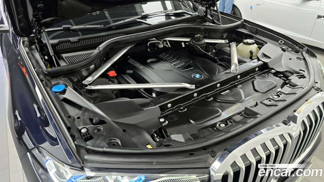 BMW X7 xDrive 40i M Sport 6STR, 2022