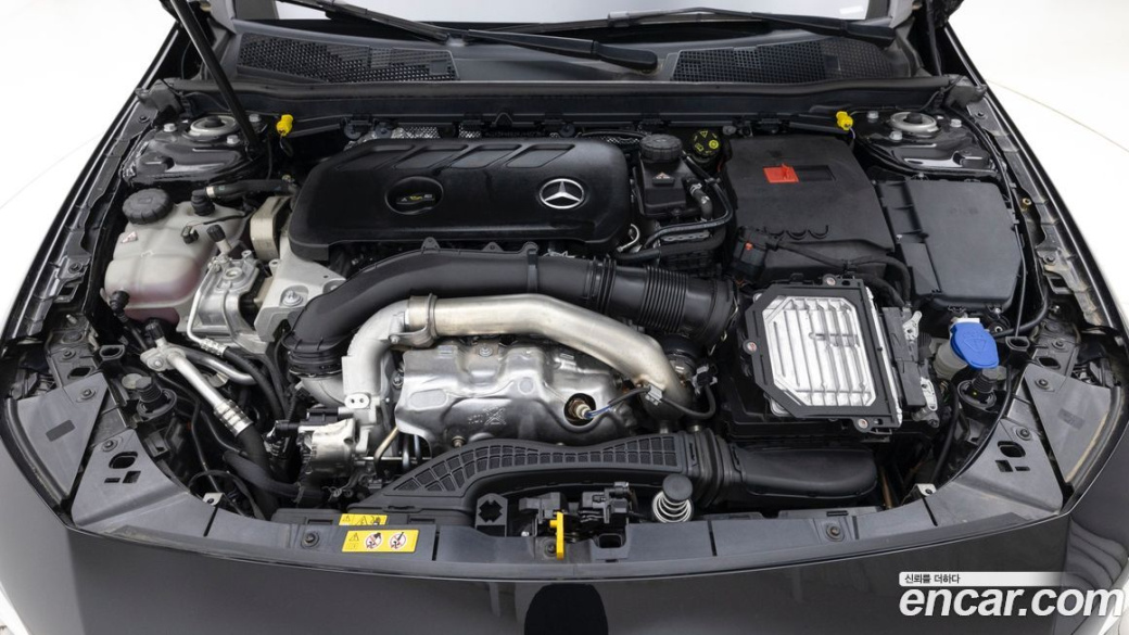 Mercedes-Benz A-Class A220 Hatchback, 2024