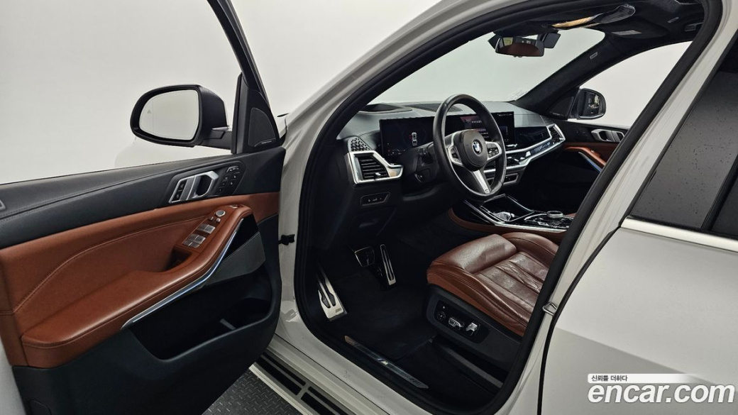 BMW X7 xDrive 40i M Sport 6STR, 2024