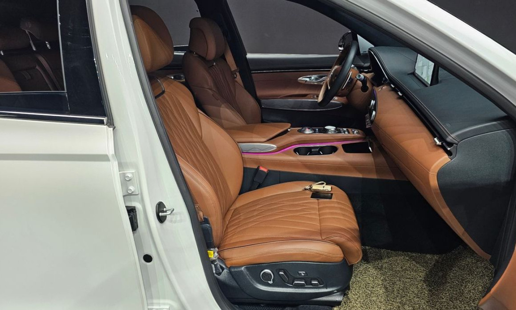 Genesis GV70 2.5T Gasoline AWD, 2023