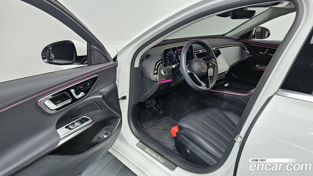 Mercedes-Benz E-Class E200 Avantgarde, 2025