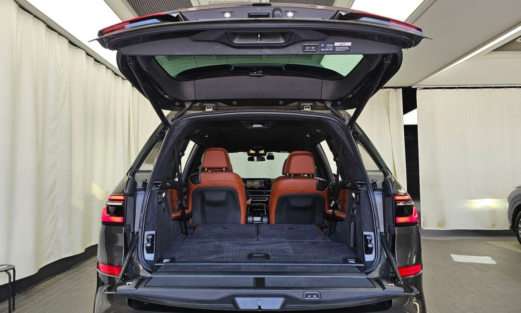 BMW X7 xDrive 40i M Sport 6STR, 2025