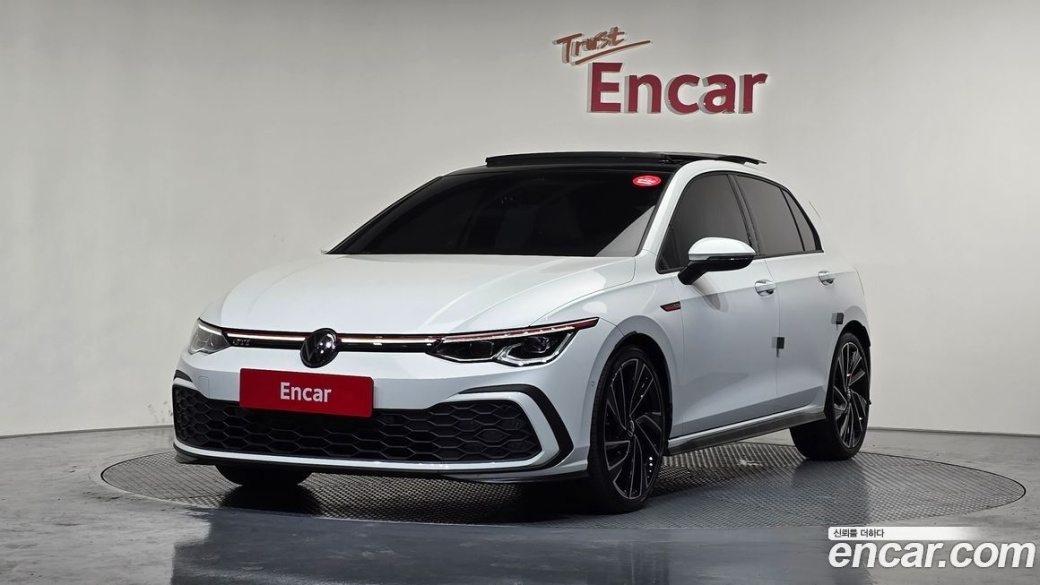 Volkswagen Golf 2.0 GTI, 2024