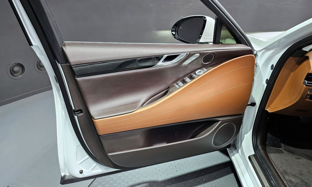 Genesis G80 Gasoline 2.5 Turbo AWD, 2024
