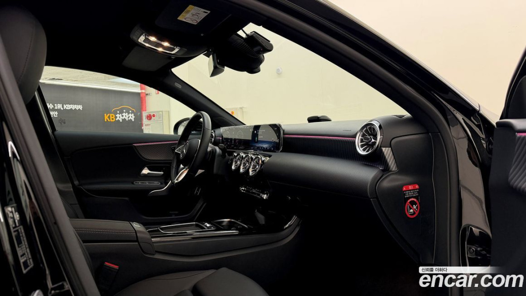 Mercedes-Benz A-Class A220 Sedan, 2025