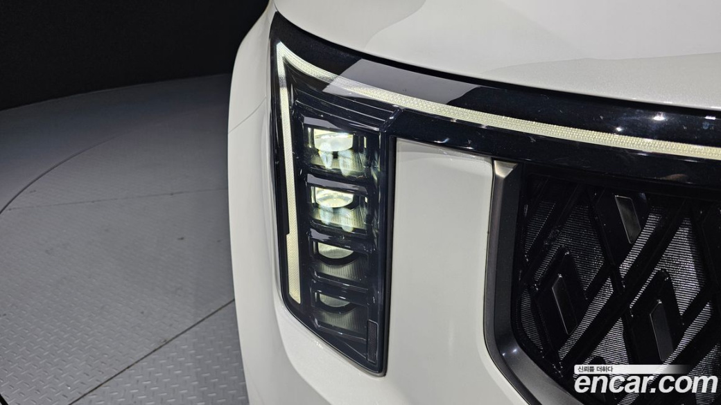 Kia Carnival 7-Seater Noblesse, 2025