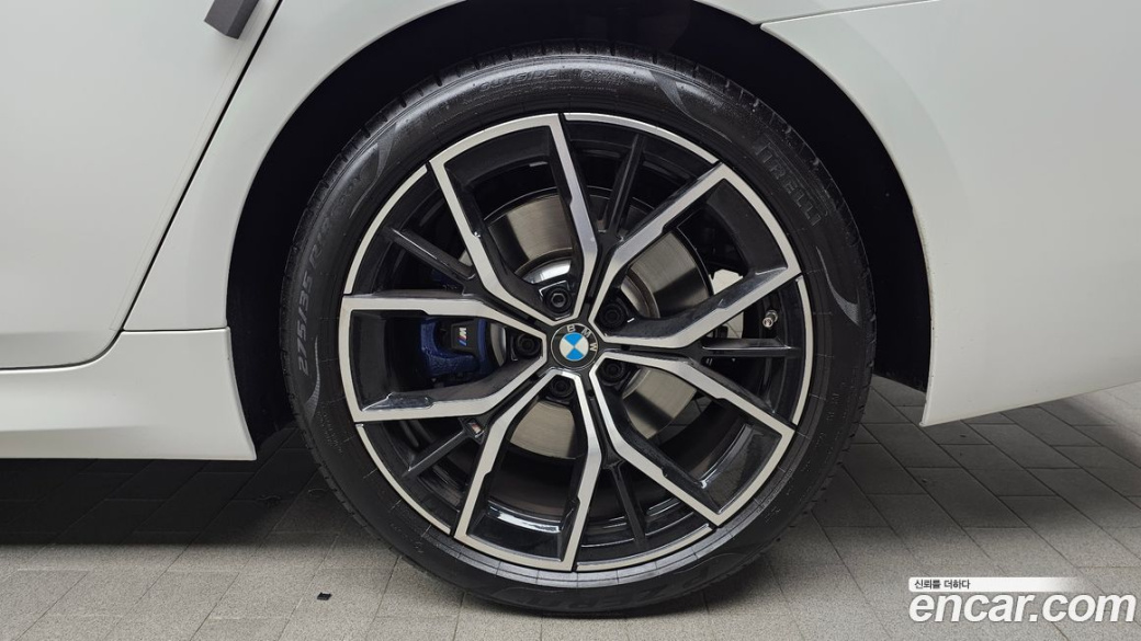 BMW 5-Series 530i M Sport Package, 2023