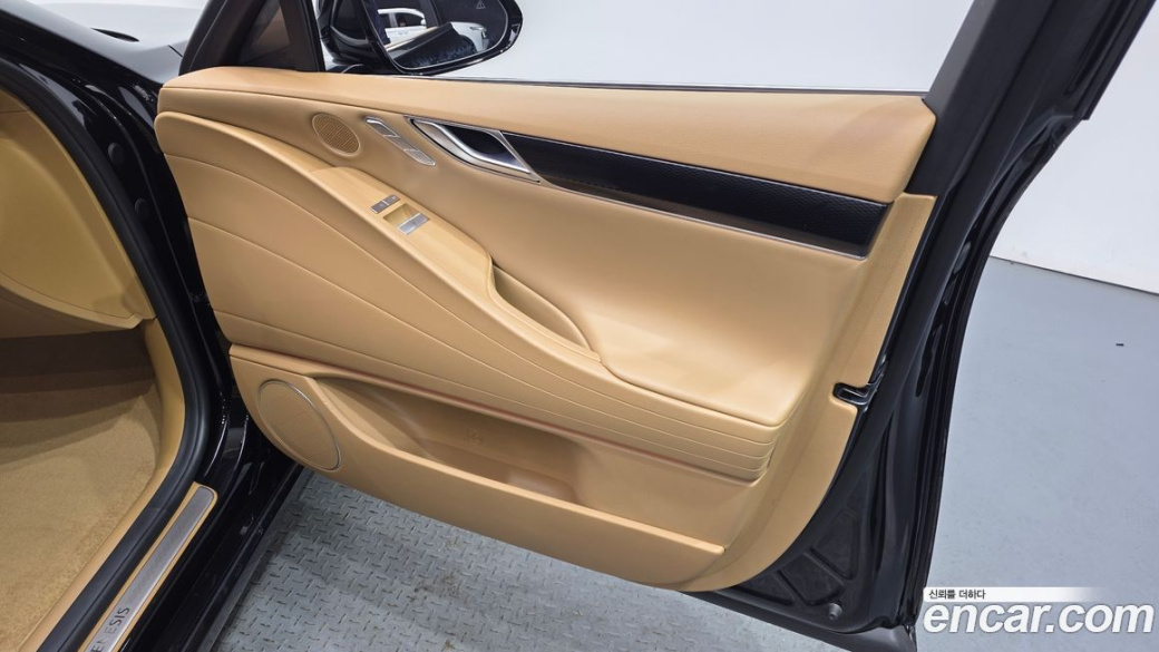 Genesis G80 Gasoline 2.5 Turbo 2WD, 2025