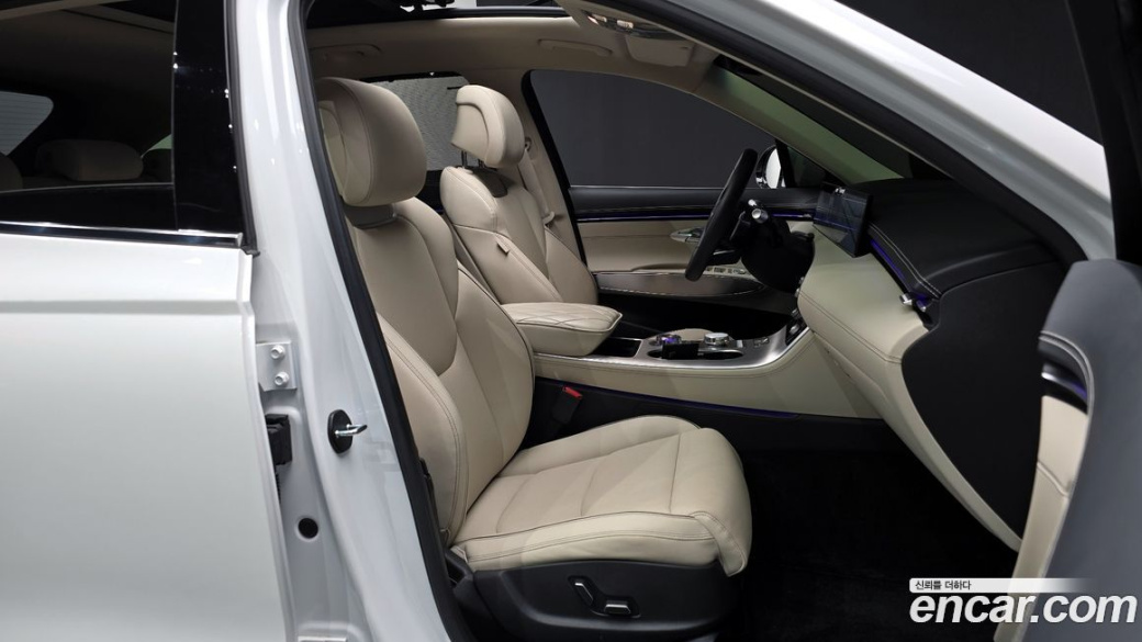 Genesis GV70 2.5T Gasoline 2WD, 2025