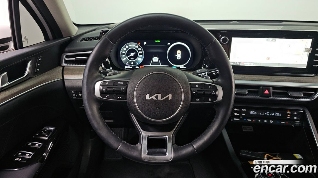 Kia K5 2.0, 2023