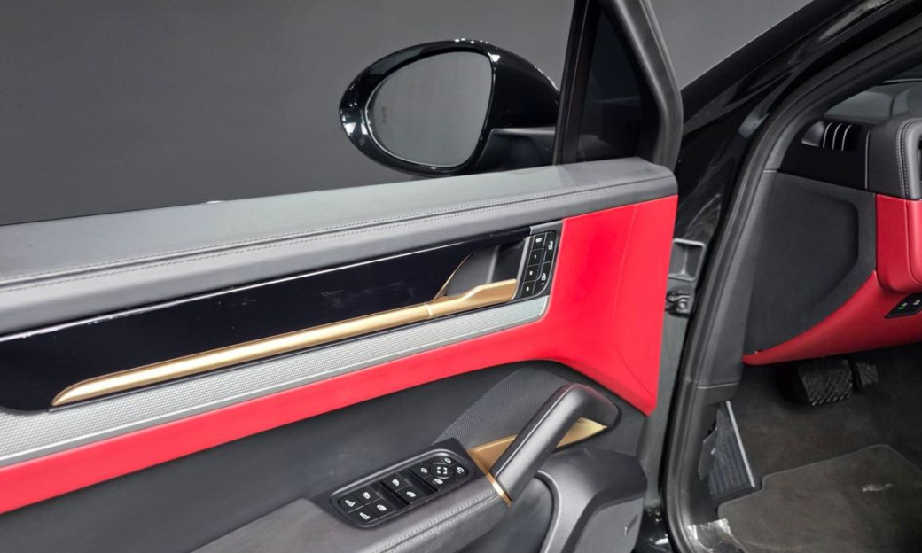 Porsche Cayenne 3.0 Coupe, 2024
