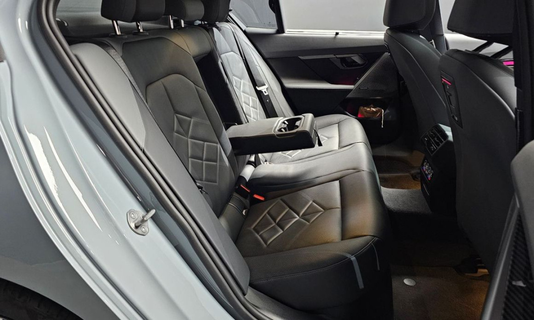 BMW 5-Series 530i xDrive M Sport, 2024