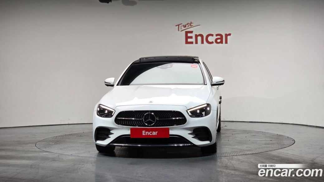 Mercedes-Benz E-Class E350 4MATIC AMG Line, 2022