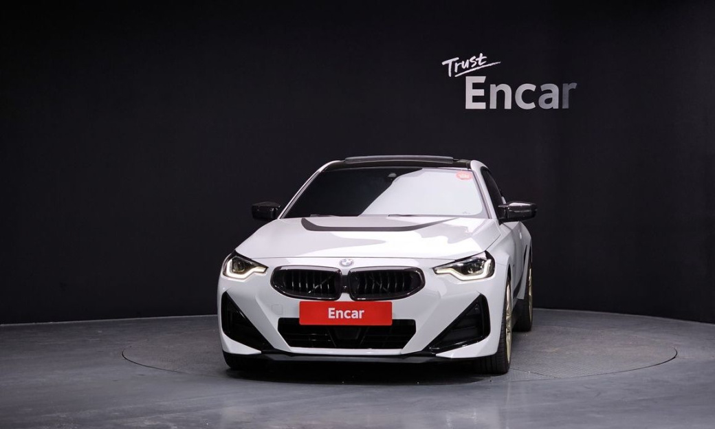 BMW 2-Series M240i xDrive Coupe, 2024