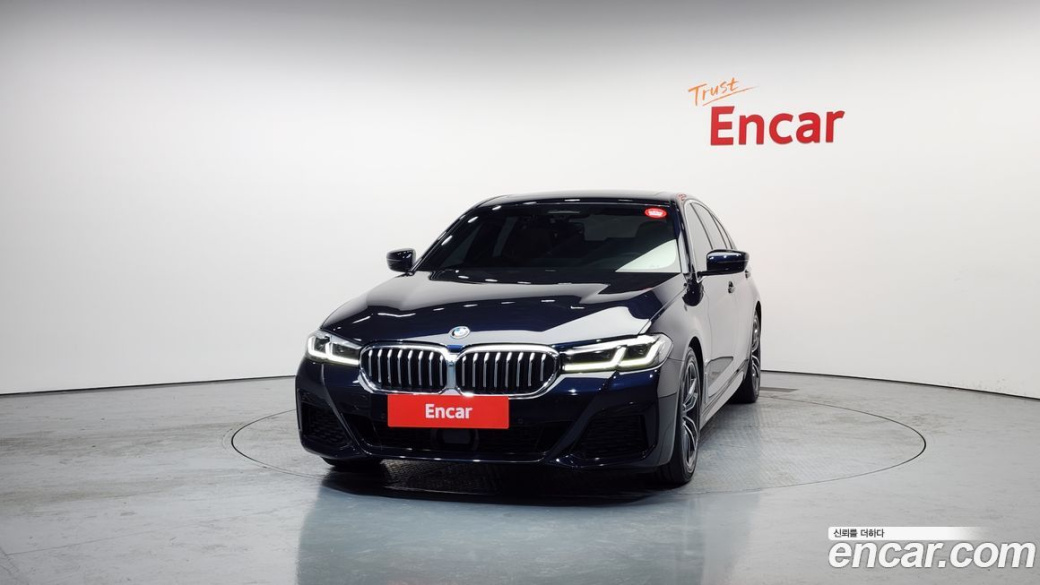 BMW 5-Series 520i M Sport, 2022