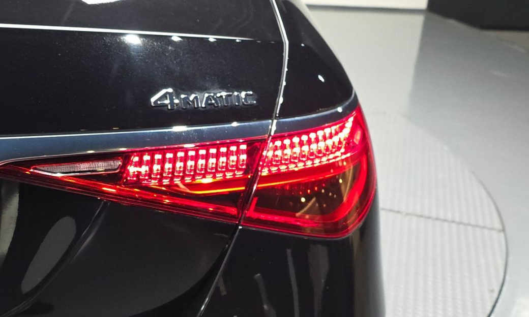 Mercedes-Benz S-Class S500L 4MATIC, 2024