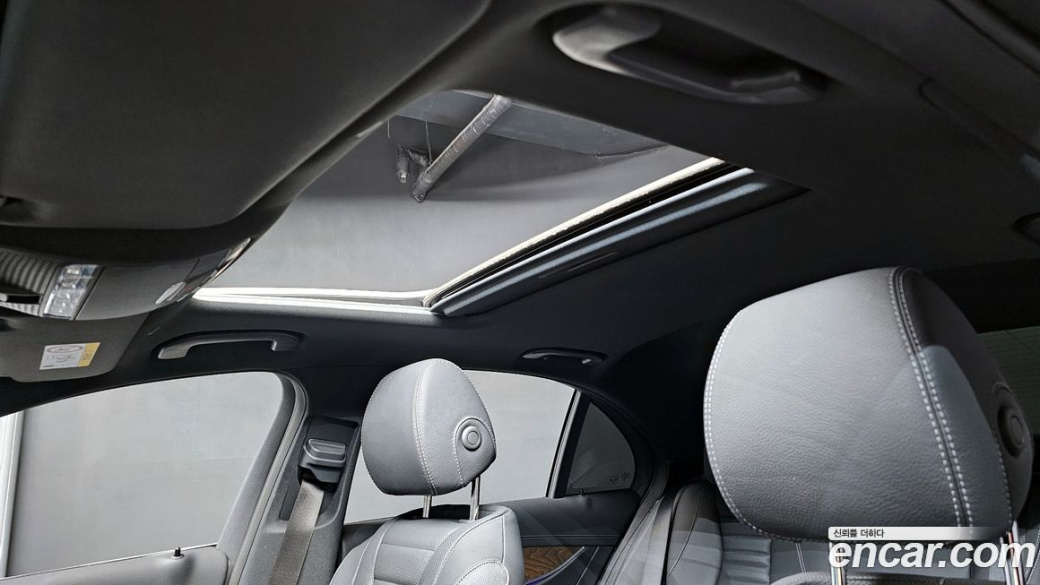 Mercedes-Benz E-Class E250 Exclusive, 2023