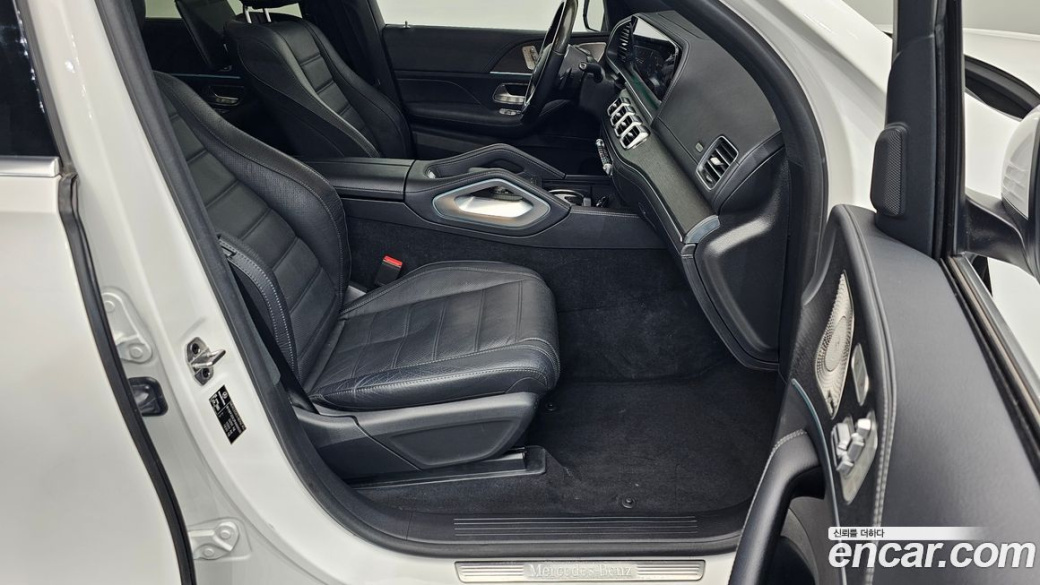 Mercedes-Benz GLS-Class GLS400d 4MATIC, 2023