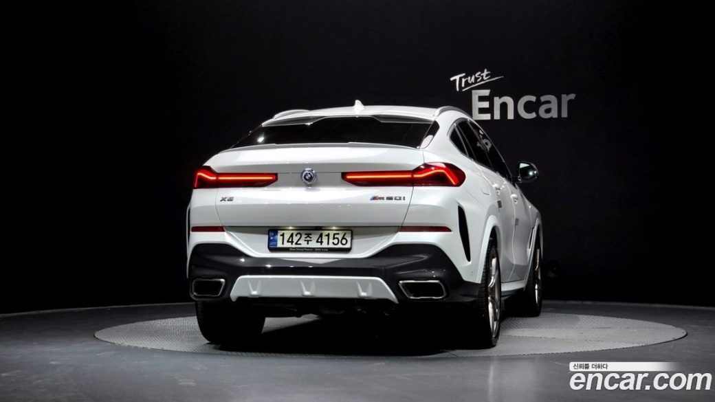 BMW X6 M50i, 2023
