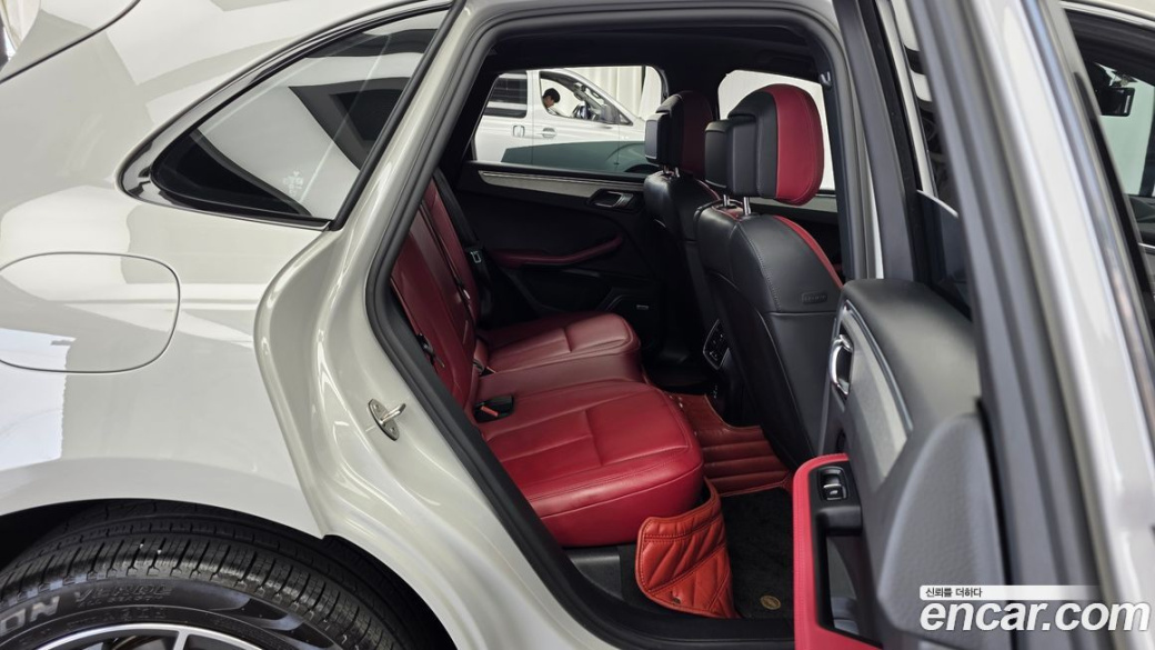 Porsche Macan 2.9 S, 2023