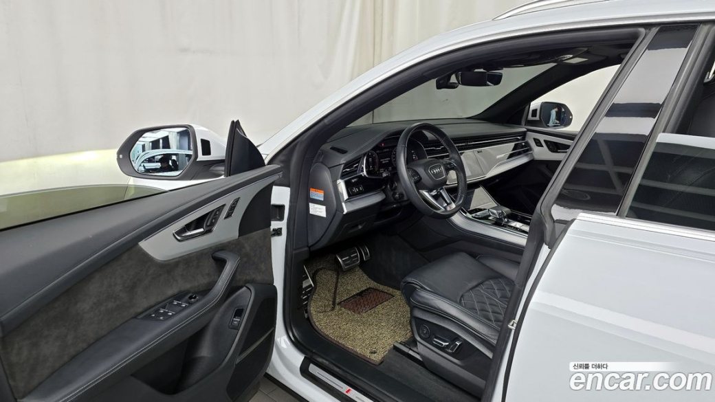 Audi Q8 50 TDI Quattro Premium, 2022