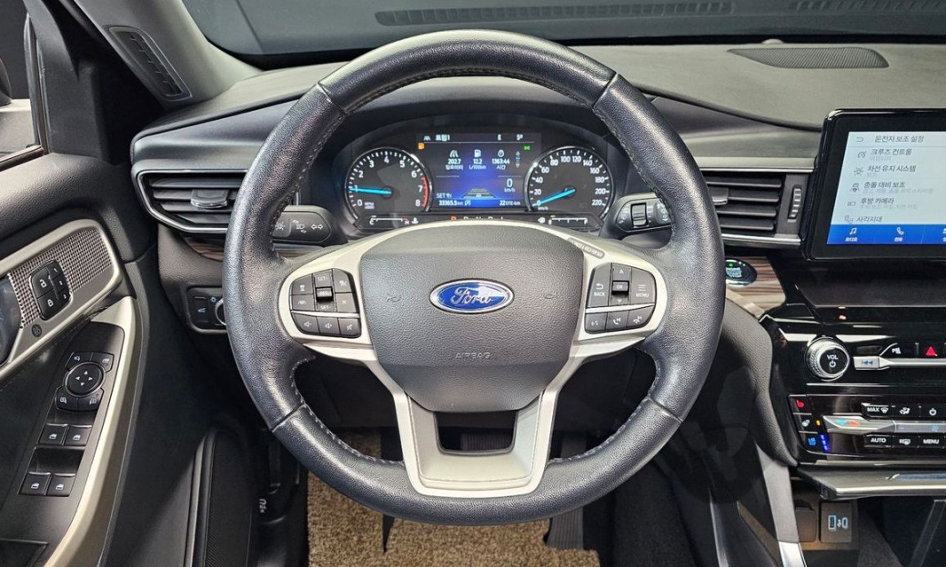 Ford Explorer 2.3 LimIted 4WD, 2021