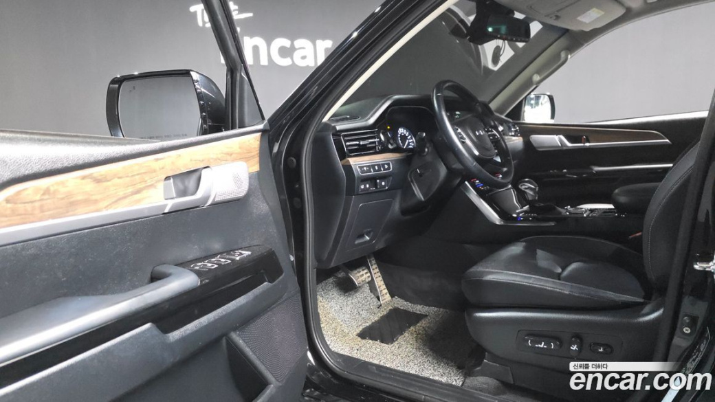 Kia Mohave Diesel 3.0 4WD 5-Seater, 2023