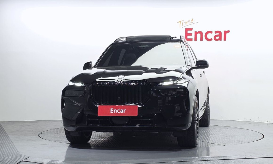 BMW X7 xDrive 40i Design Pure Excellence 7-Seater, 2025