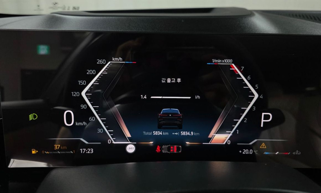 BMW X6 xDrive40i M Sport, 2025