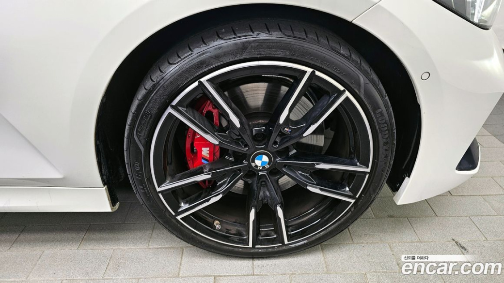 BMW 3-Series M340i Pro, 2024