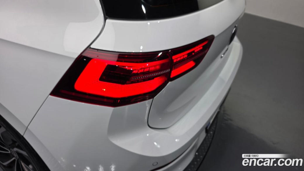 Volkswagen Golf 2.0 TDI Prestige, 2024