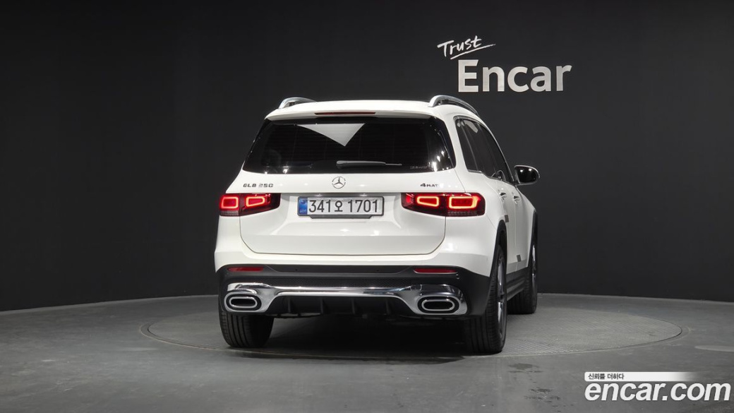 Mercedes-Benz GLB-Class GLB250 4MATIC, 2022