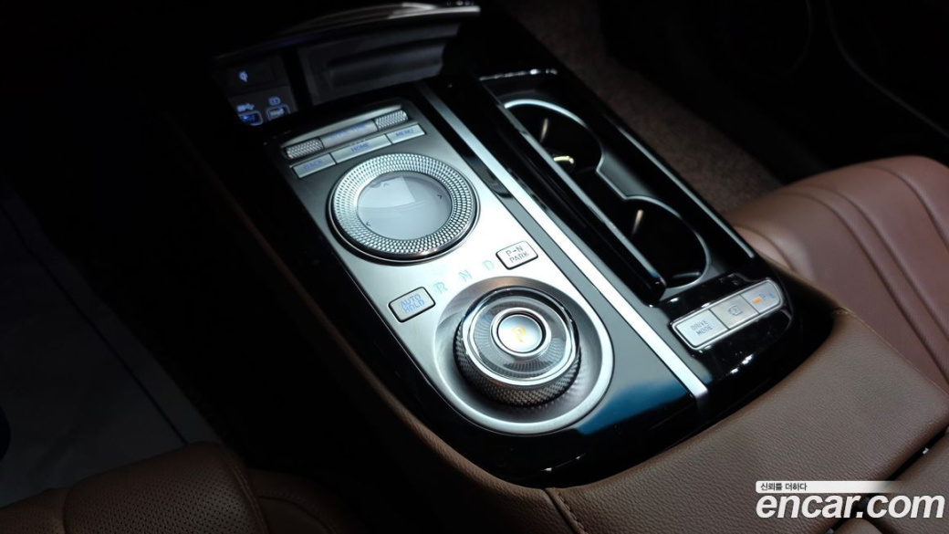 Genesis G80 Gasoline 2.5 Turbo AWD, 2022