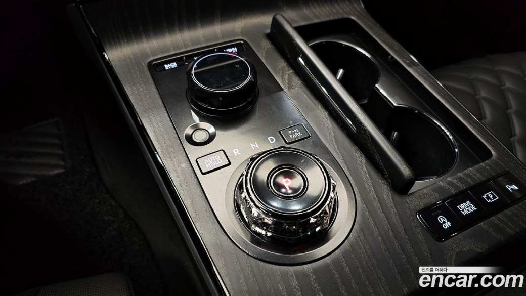 Genesis G80 Gasoline 2.5 Turbo AWD, 2026