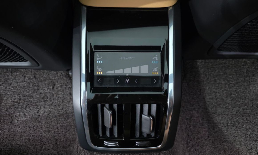 Volvo S90 B6 AWD Ultimate Bright, 2023