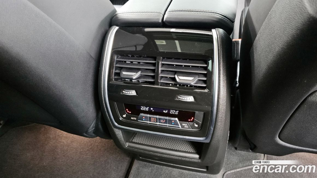 BMW X7 xDrive 40i Design Pure Excellence 7-Seater, 2025