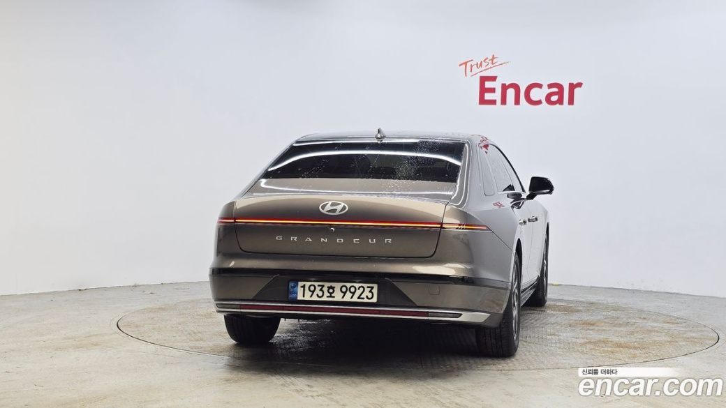 Hyundai Grandeur 2,5 Gasoline 2WD, 2023