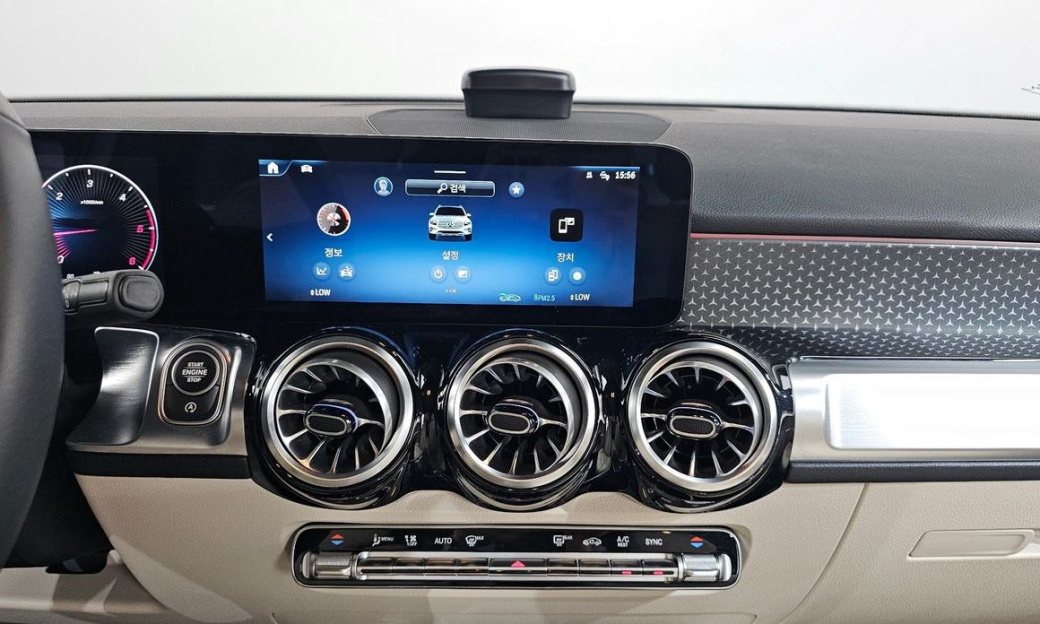 Mercedes-Benz GLB-Class GLB200 d, 2024