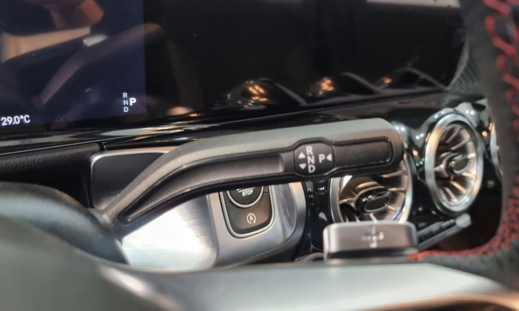Mercedes-Benz GLB-Class GLB250 4MATIC, 2025