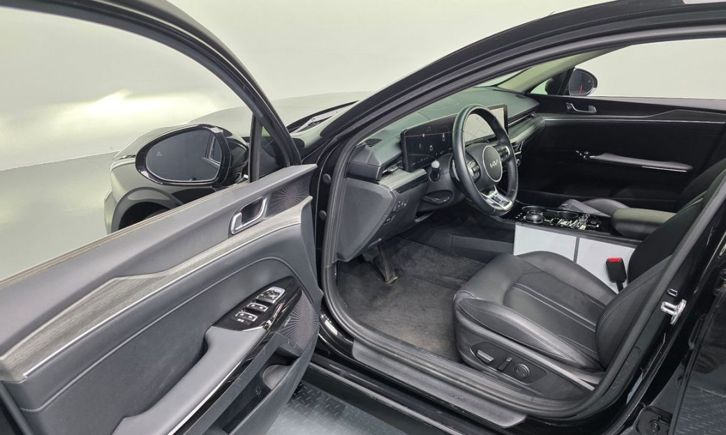 Kia K5 2.0, 2024