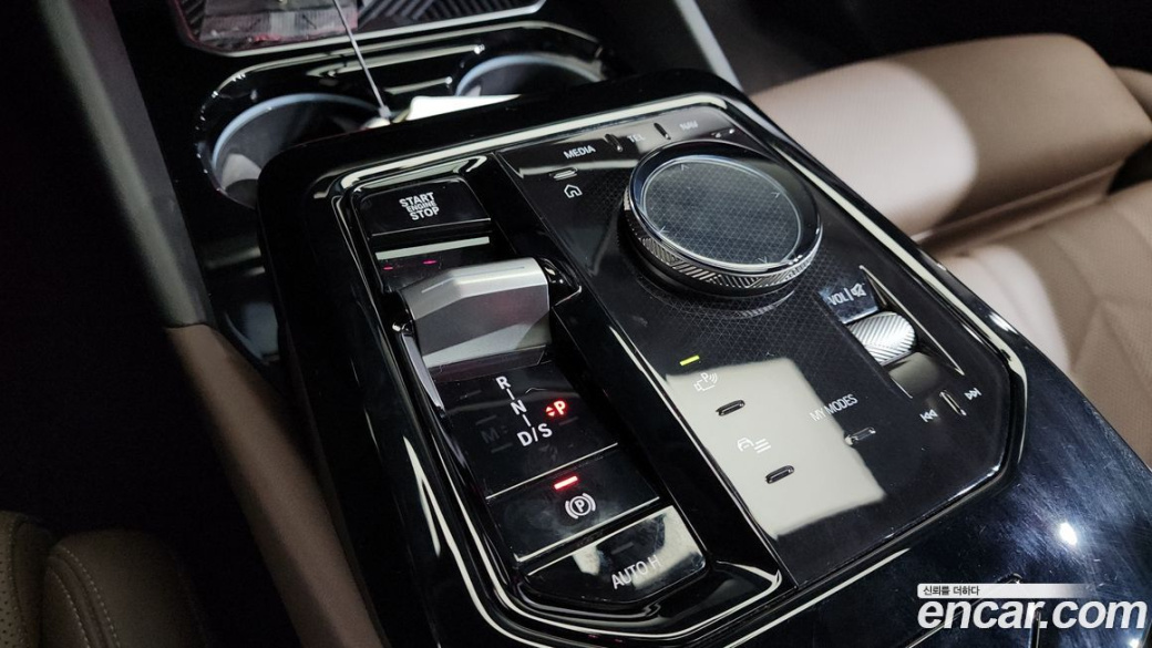 BMW 5-Series 520i M Sport, 2024
