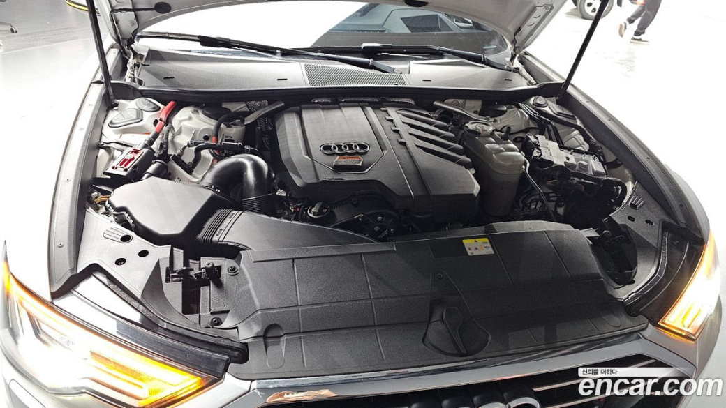 Audi A6 45 TFSI Quattro Premium, 2022