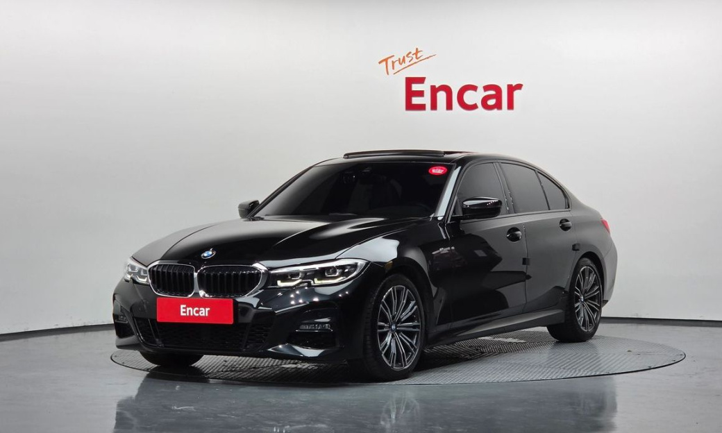 BMW 3-Series 320i M Sport, 2022