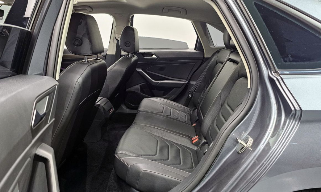 Volkswagen Jetta 1.4 TSI Prestige, 2021