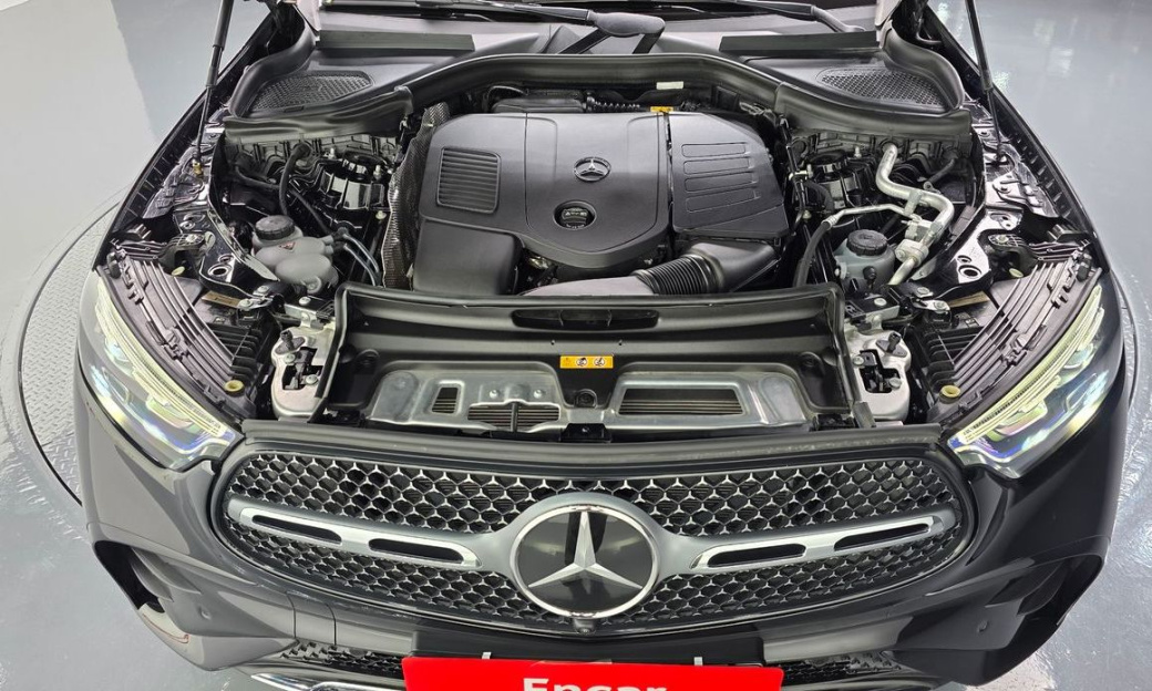 Mercedes-Benz GLC-Class GLC300 4MATIC Coupe, 2025