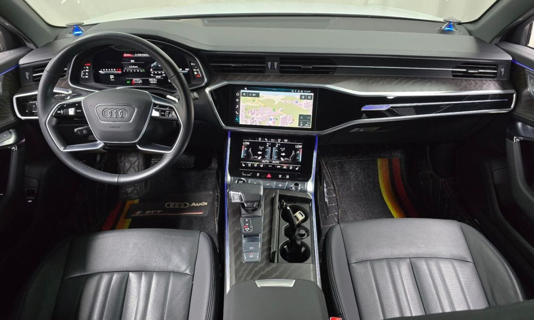 Audi A6 45 TFSI Quattro Premium, 2023