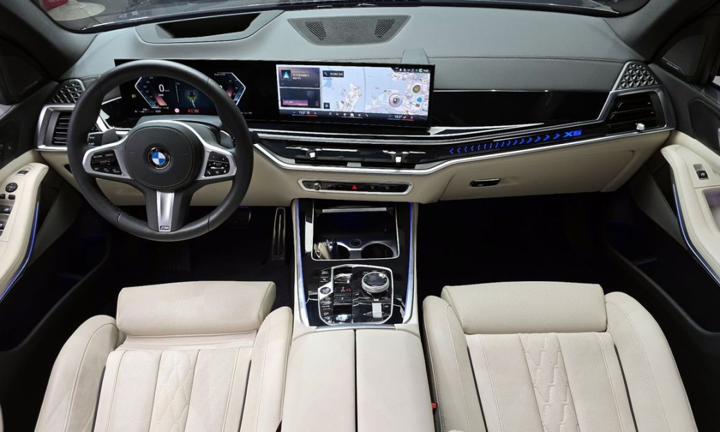 BMW X5 xDrive 40i M Sport, 2025
