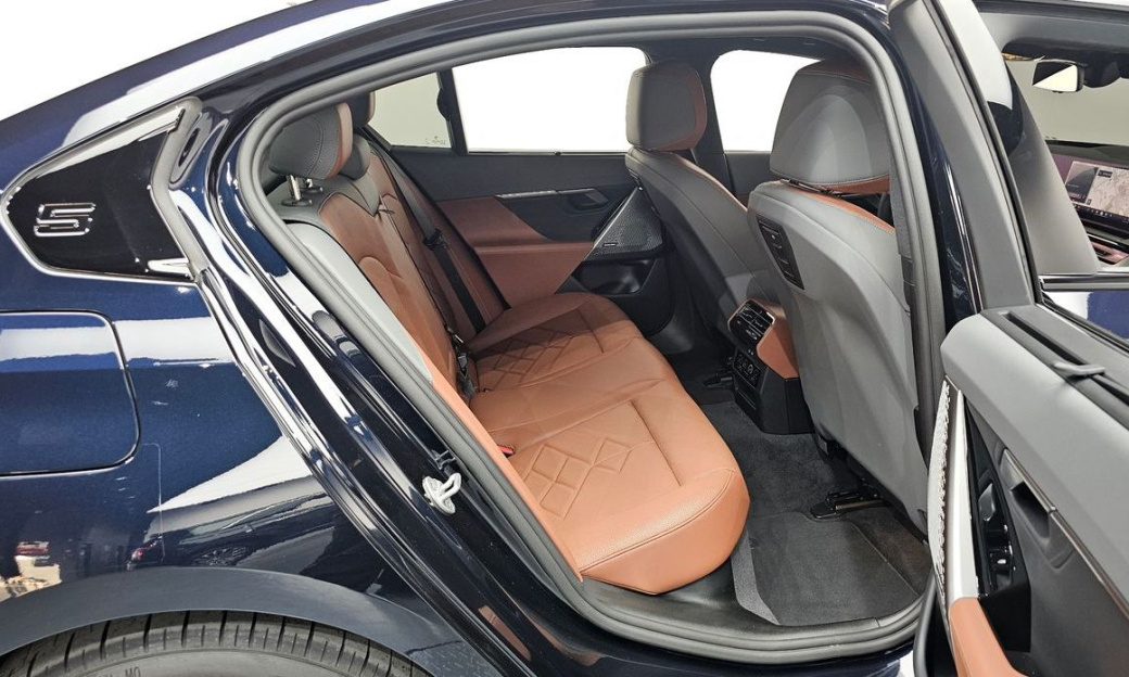 BMW 5-Series 530i xDrive M Sport, 2026